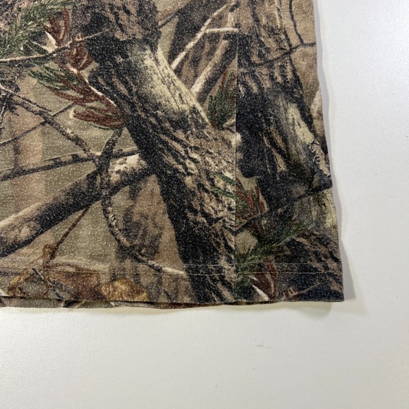 Realtree Camo Shirt Mens 2XL Short Sleeve Hunting Camouflage Woodland Woods Deer - Picture 4 of 8